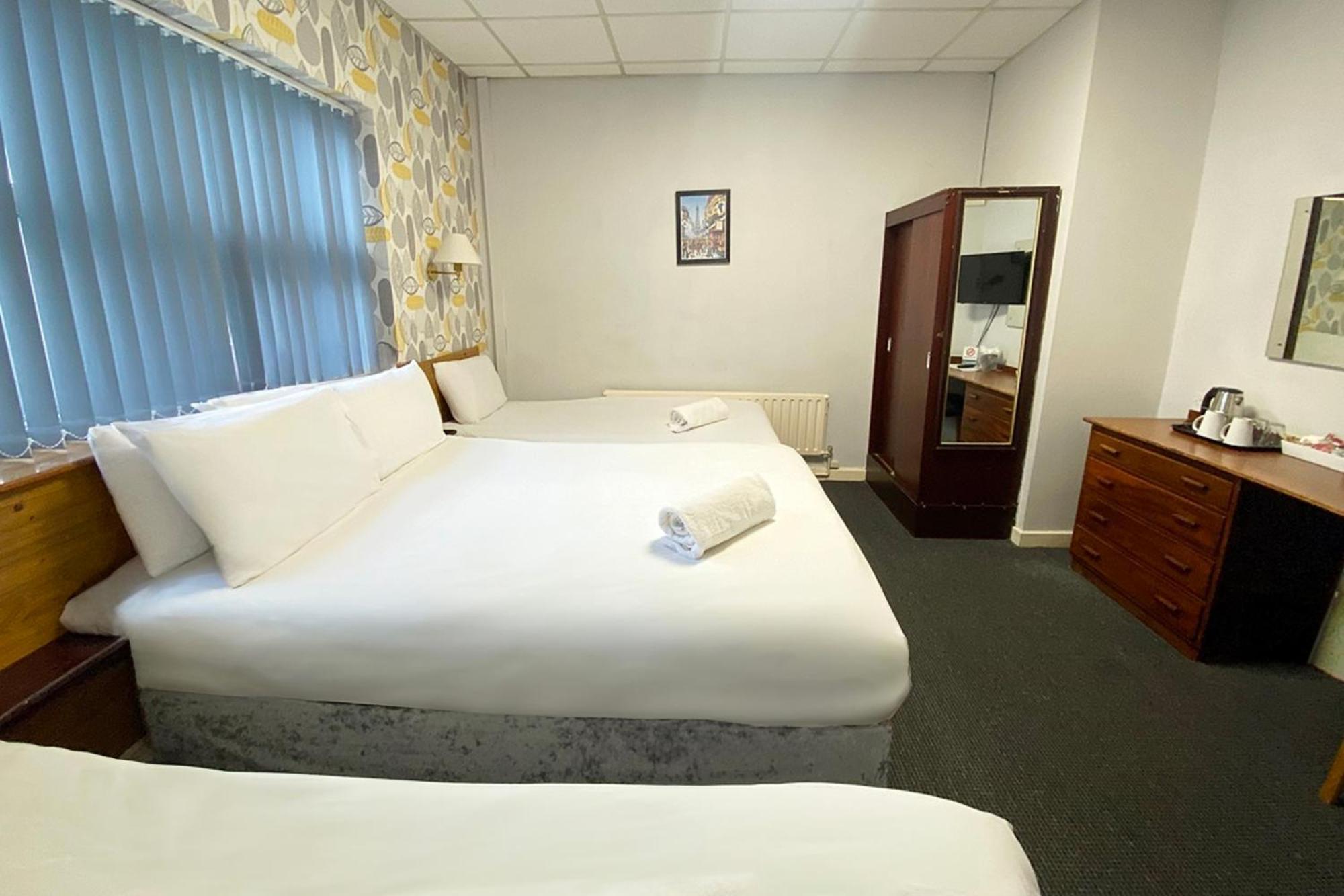 Bluewaters Hotel Blackpool Bagian luar foto